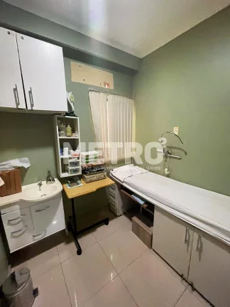 Imagem Ponto Comercial para locação, Centro, Recepção - 5 salas - Sala de espera