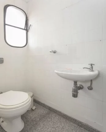 Imagem Apartamento com living para 03 ambientes, terraço, lavabo, hall de distribuição, banheiro com box...