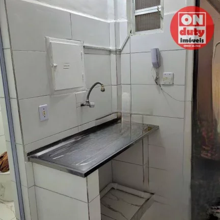 Imagem Kitnet à venda, 28 m² por R$ 139.000,00 - Itararé - São Vicente/SP
