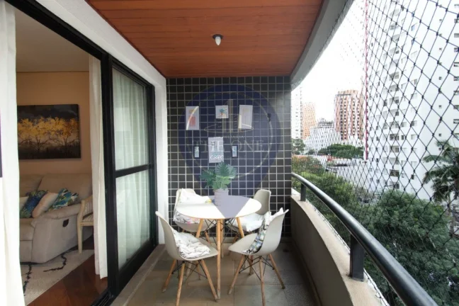 Imagem Apartamento de 2 quartos com suíte em Moema, São Paulo-SP: 72m² de conforto e sofisticação!