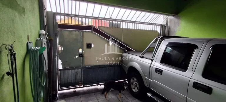 Imagem Sobrado de 3 Quartos, sendo 1 Suíte, 2 Vagas, Financia, Sóton, Área de Lazer com Churrasqueira no Jardim Mauá-SP