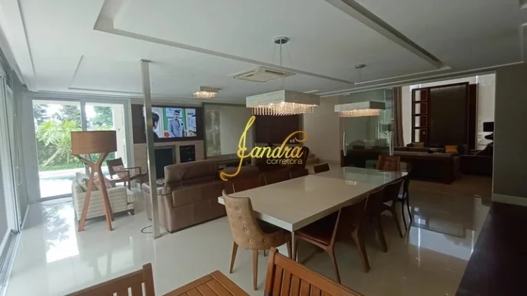 Imagem Linda sobrado com 04 suítes, piscina, piso aquecido,
