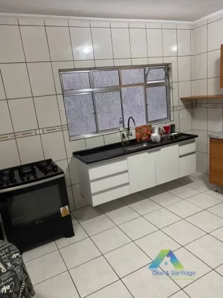 Imagem VILA LIVIEIRO Sobrado 190 metros, 3 dormitórios, 1 suíte, 2 vagas com ótima localização e valor !!!