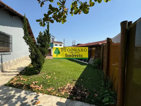 Imagem Oportunidade Imperdível: 3 casas à Venda na Martim de Sá; 2 Lotes; 720m² totais!