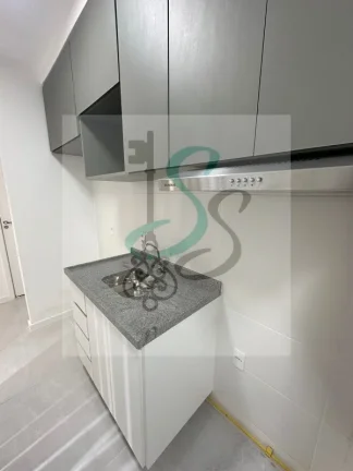 Imagem Venda de apartamento no centro , Campinas. 2 dormitórios sendo 1 suíte com armários, sala com sacada
