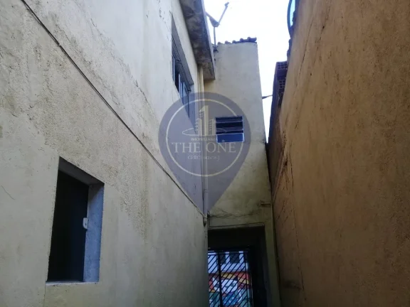 Imagem Imperdível Casa para renda à Venda em São Paulo-SP, Jardim Iva: 6 Quartos, 3 Salas, 3 Banheiros, 3 Vagas de Garagem - 230,00 m². Aproveite!