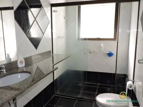 Imagem Casa com 4 suites em 5 mil m²! Lazer e privacidade! Energia solar!