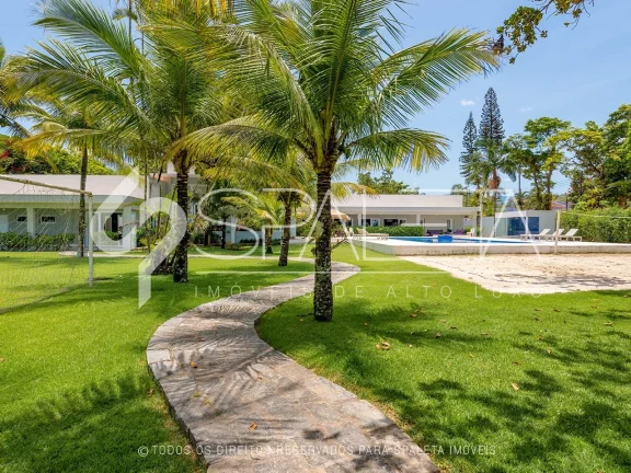 Imagem Magnífica residência moderna à venda na Praia Vermelha em Ubatuba