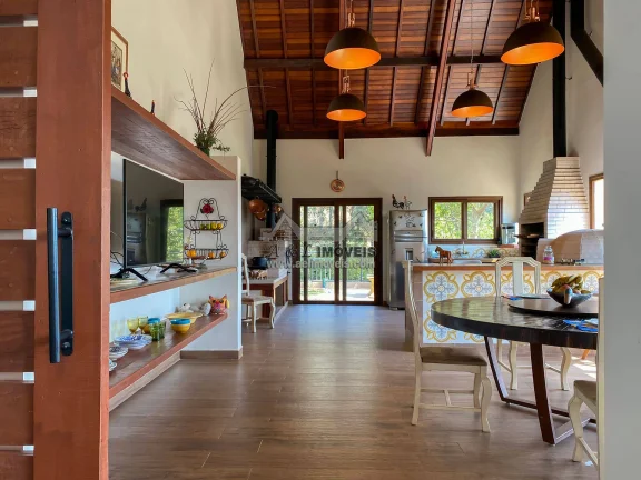 Imagem Casa condomínio Santo Antônio Pinhal 5 suítes vista Pedra do Baú