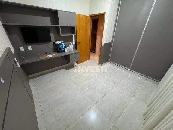 Imagem Casa com 3 dormitórios para alugar - Parque Atheneu - Goiânia/GO