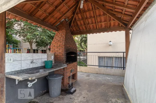 Imagem Lindo Apartamento Andar Alto de 2 dormitórios e 1 vaga de garagem na Vila Carmosina (Itaquera)