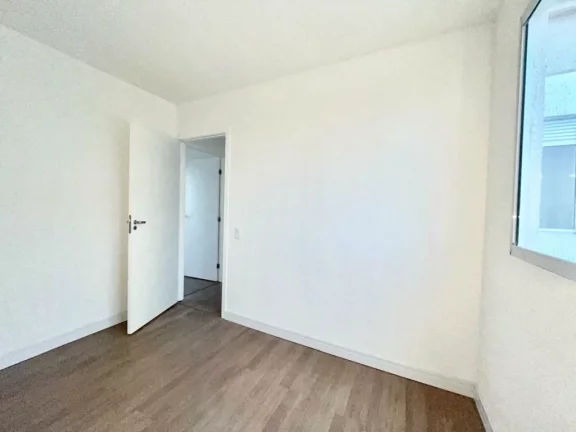 Imagem Apartamento com 2 Quartos à Venda, 40 m² em Restinga - Porto Alegre