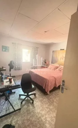 Imagem Sobrado 125m², 3 Quartos, Escritório, 2 Varandas, sendo 1 com Churrasqueira, 2 Banheiros, no Jardim Zaíra 3, Mauá-SP