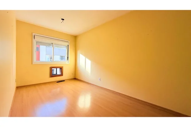 Imagem Apartamento à venda em Porto Alegre, Partenon, com 1 quarto, 47m²