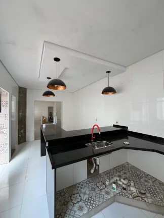 Imagem Descubra a Casa dos Seus Sonhos no Residencial São Conrado – Finalize com Seu Toque Pessoal! Transforme esta Belíssima Casa no Seu Lar Perfeito por Apenas R$ 280 Mil