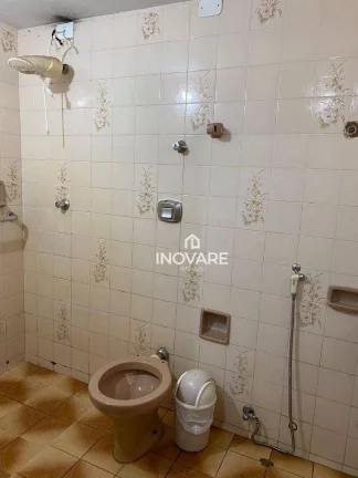 Imagem Casa com 4 dormitórios para alugar por R$ 3.500,00/mês - Setor Central - Itumbiara/GO