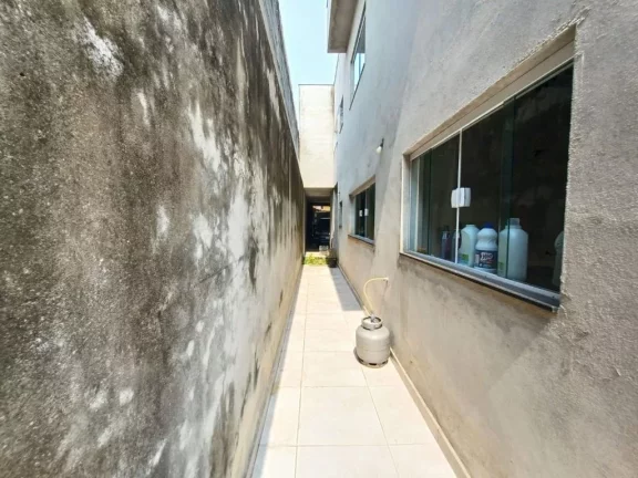 Imagem Sobrado com 3 dormitórios à venda, 200 m² por R$ 780.000,00 - Jardim Quaresmeira - Suzano/SP