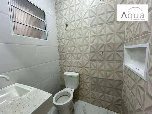 Imagem Casa para Venda em Mongaguá, Vera Cruz, 3 dormitórios, 1 suíte, 1 banheiro, 2 vagas