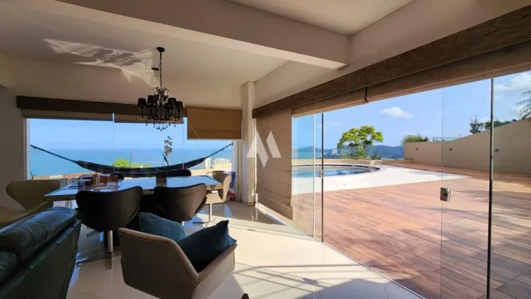 Imagem Casa de Alto padrão no morro Santa Terezinha em Santos