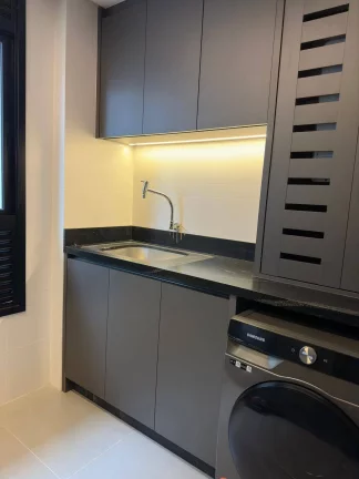 Imagem Apartamento DECORADO com 3 suítes a 300 metros do mar de Jurerê