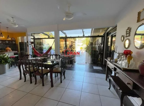 Imagem Belissima casa no Corrego grande.