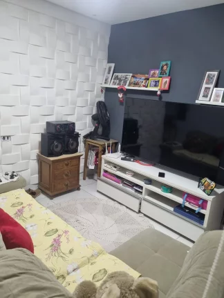 Imagem VENDO CASA NO BAIRRO JARDIM PEDREIRA!