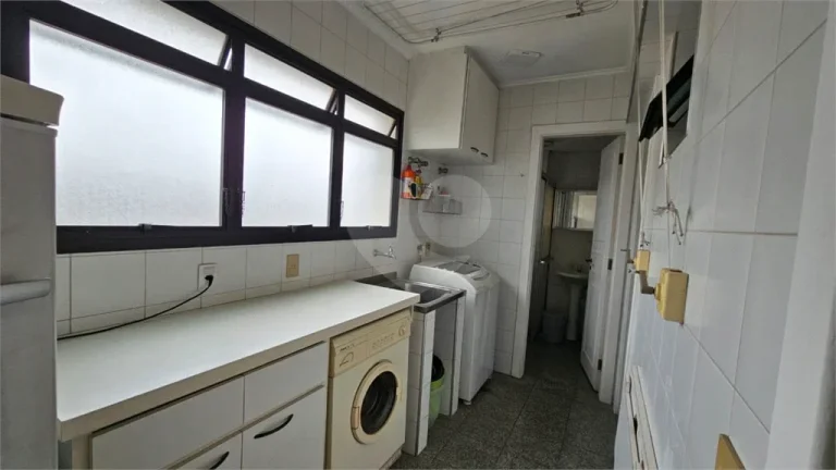 Imagem Apartamento à venda com 3 quartos, sendo 1 suíte, no condomínio Maresias, São Paulo - SP