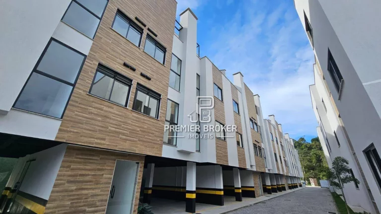 Imagem Apartamento à venda, 74 m² por R$ 480.000,00 - Bom Retiro - Teresópolis/RJ