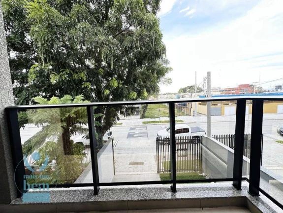Imagem Maravilhoso Sobrado com 3 dormitórios à venda, 195 m² por R$ 990.000 - Capão da Imbuia - Curitiba/PR