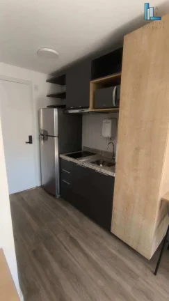 Imagem Apartamento mobiliado para morar e investir à venda em São Paulo, perto da estação de metrô Santa Cecília com 24m2