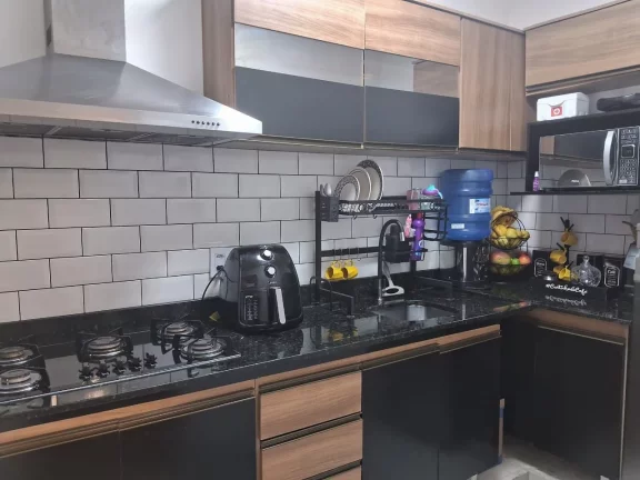 Imagem Casa com 2 dormitórios à venda, 90 m² por R$ 500.000,00 - Eugênio de Melo - São José dos Campos/SP