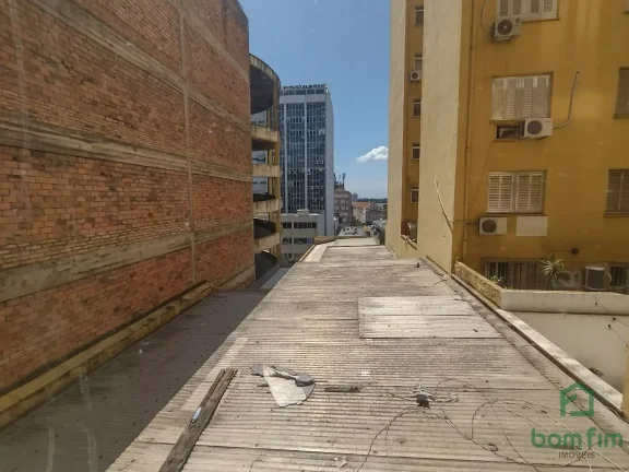Imagem Alugo apto 1 dorm. mobiliado, em frente a Santa Casa - Bairro Bom Fim - Porto Alegre/RS.
