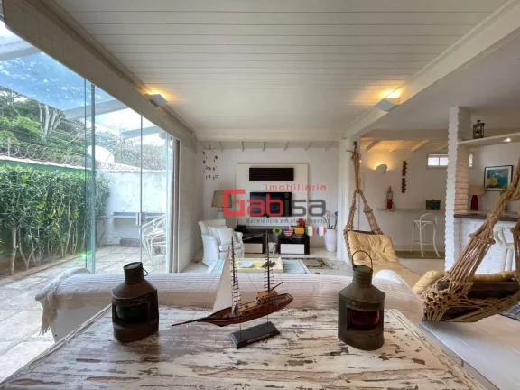 Imagem Casa com 3 dormitórios à venda, 130 m² por R$ 1.800.000,00 - Geribá - Armação dos Búzios/RJ