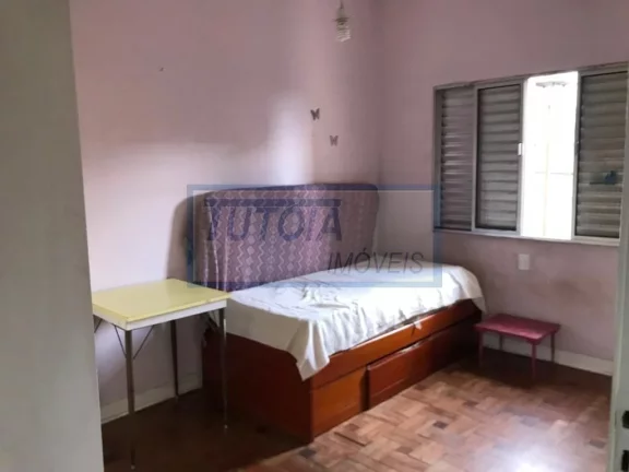 Imagem CASA COM 4 QUARTOS A ALGUNS METROS DO METRÔ ANA ROSA