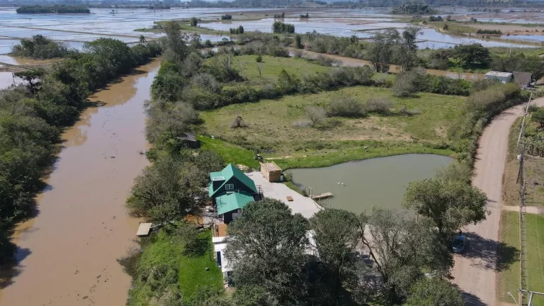 Imagem Chácara à venda em Torres, Vila São João, com 1 quarto, 13752,05m²