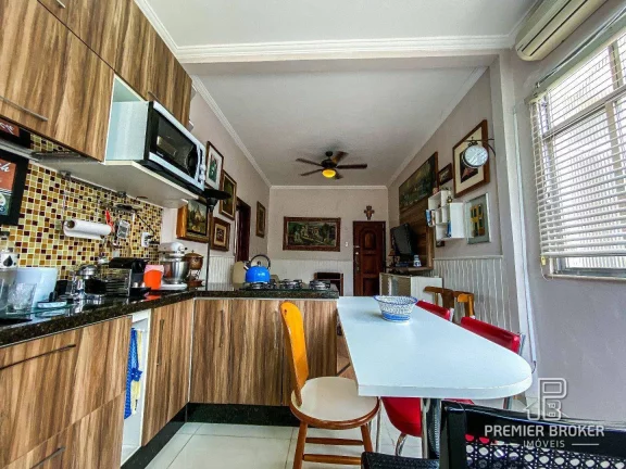 Imagem Apartamento com 2 dormitórios à venda, 37 m² por R$ 395.000,00 - Alto - Teresópolis/RJ