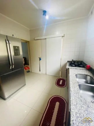 Imagem Sobrado à venda na Colônia com 3 quartos, sendo uma suíte e 2 vagas de garagem