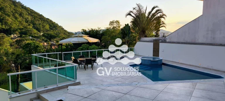 Imagem Casa com 5 dormitórios à venda, 735 m² por R$ 3.800.000,00 - Condomínio Recanto da Lagoinha - Ubatuba/SP
