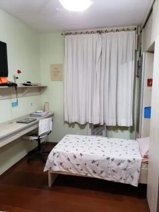 Imagem Amplo apartamento à venda em Santos na Ponta da Praia