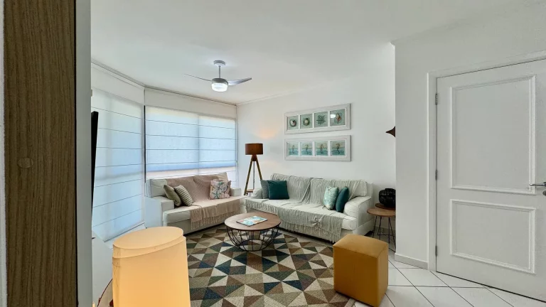 Imagem Belíssimo Apartamento à Venda em Riviera de São Lourenço