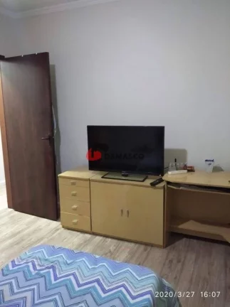 Imagem Sobrado à venda 3 Quartos, 1 Suite, 4 Vagas, 155M², Vila Alpina, São Paulo - SP