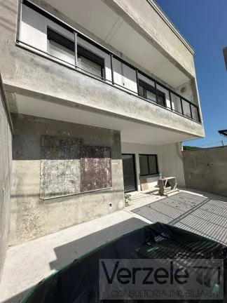 Imagem Casa / Sobrado para Venda em Camboriú / SC no bairro São Francisco de Assis