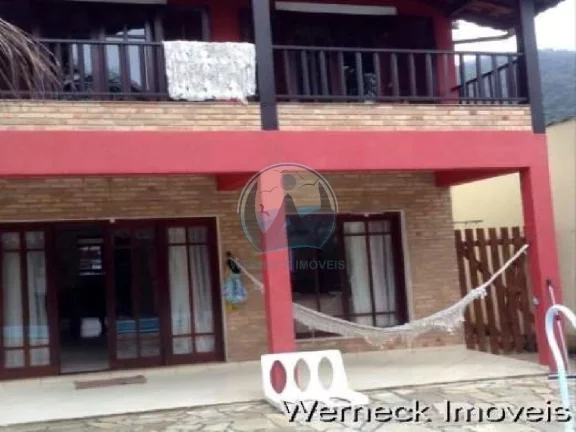 Imagem Casa de Luxo no Centro de Ubatuba-SP: 4 Quartos, 4 Suítes, 2 Salas, 6 Banheiros, 4 Vagas de Garagem, 339m² de Área
