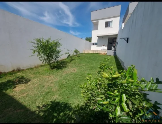 Imagem Casa Duplex com 2 Suítes à Venda no Bairro Praia de Santa Mônica