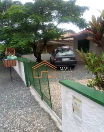 Imagem Imperdível oportunidade! Casa à venda em Barra Velha-SC, bairro Itajuba: 2 quartos, 1 sala, 1 banheiro, 1 vaga de garagem.