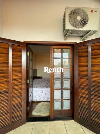 Imagem Casa com 5 dormitórios à venda, 360 m² por R$ 900.000 - Jardim Mirassol - Rio Claro/SP