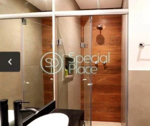 Imagem Apartamento com 200m², 04dormitórios, 04 suítes, 06 banheiros, 03 vagas de garagem. Prédio com l...