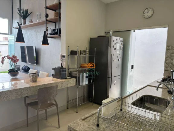 Imagem Casa com 3 dormitórios à venda, 150 m² por R$ 860.000 - Jardim Imperial - Lagoa Santa/MG