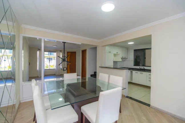 Imagem Sobrado a Venda em condominio fechado - Residencial Green Field