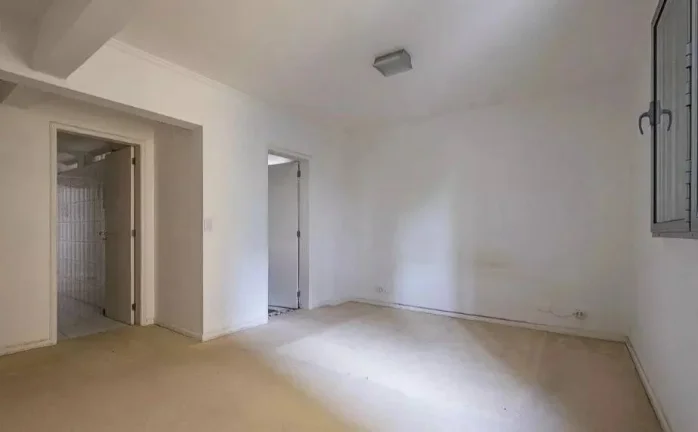 Imagem Locação Apartamento Cerqueira Cesar - 170M², 3 Dorms, 1 Suíte, 2 Vagas.